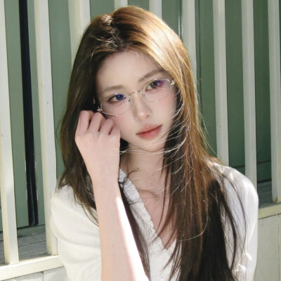 雅雅的图（拿图收藏点赞关注 白嫖滚）