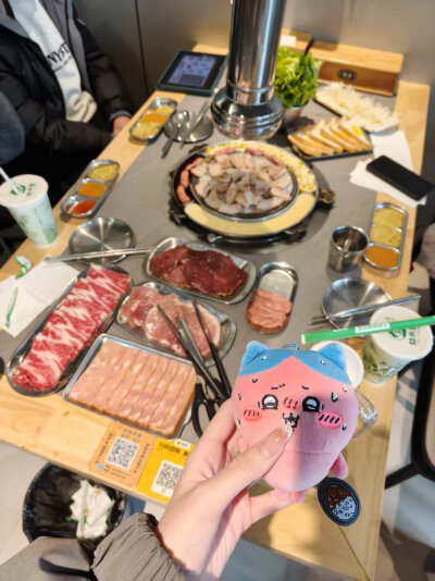 带我胞弟吃烤肉