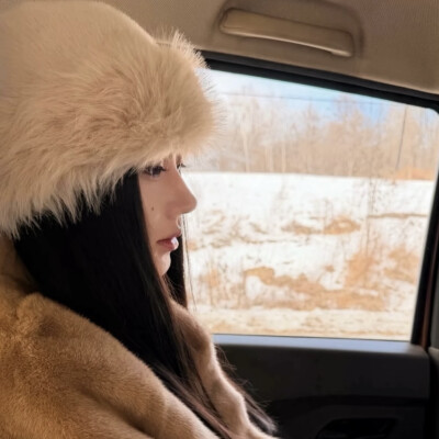 雅雅的图（拿图收藏点赞关注 白嫖滚）