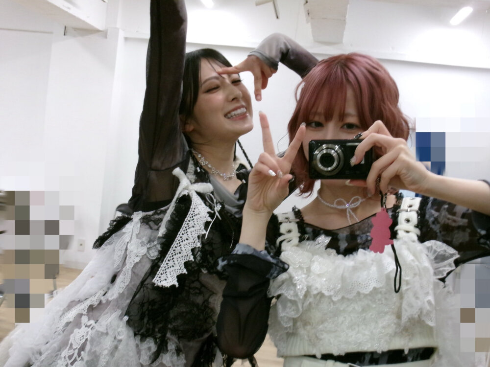 kona和结哥贴贴，结那lust queen新成员是瑚奈亲