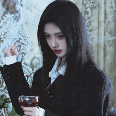 鞠婧祎