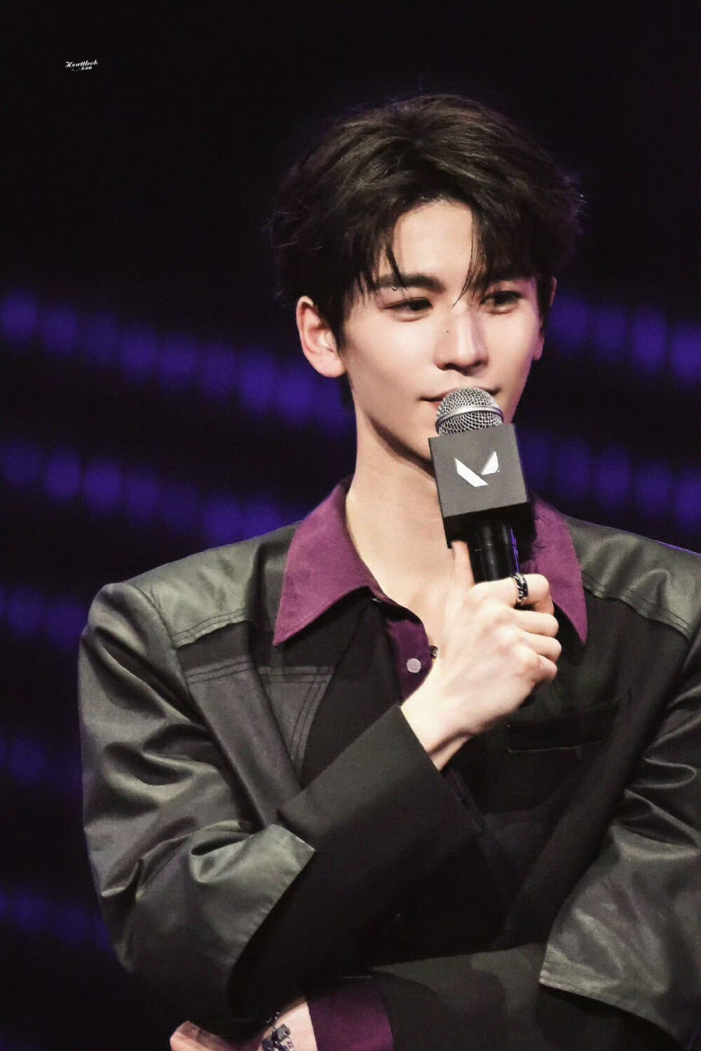 cr.Heartthrob-张凌赫