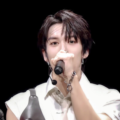 爱心发射˚₊·—̳͟͞͞♡⟢ 