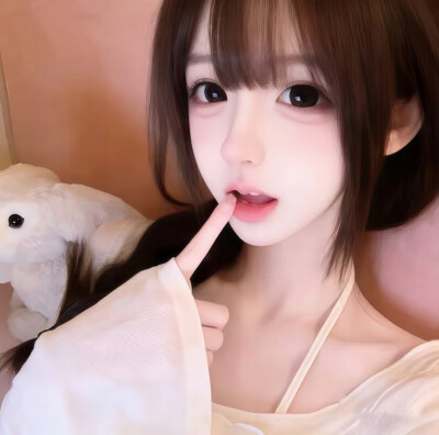 女头
* ᕀ᜔˖ 。
˚₊‧꒰ა᭜꛰ᩝ︪᭜꛰ᩝ໒꒱ ‧₊꙳