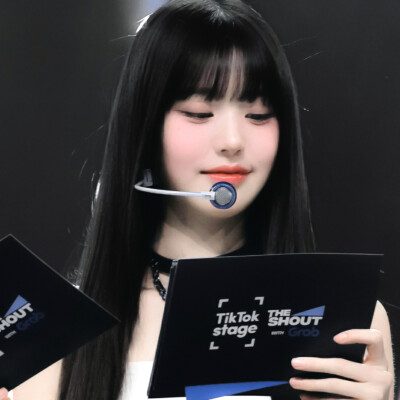 : 쟁줄이 흔들리다、“溯洄”...見≯Prima del corde
