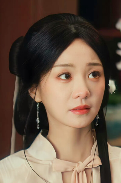 胡意旋｜成何体统｜谢泳儿