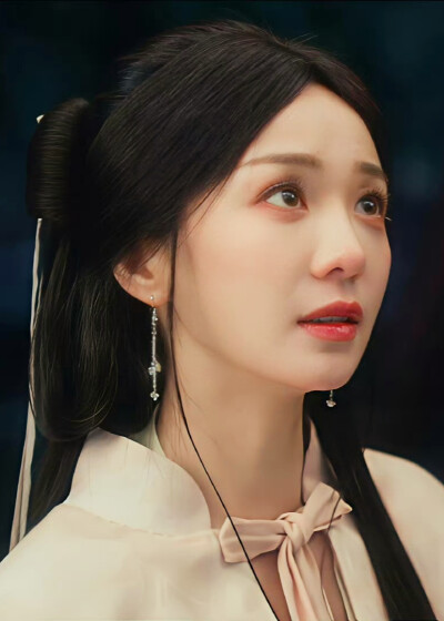 胡意旋｜成何体统｜谢泳儿