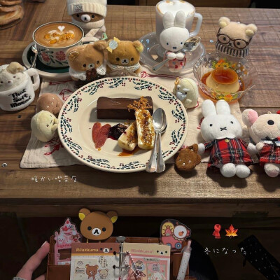 落日溺在云层里月光散落森林里 