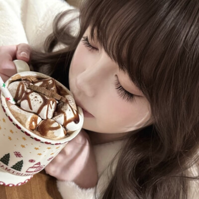 大概结束了 这个女孩超可爱(๑´∀`๑)