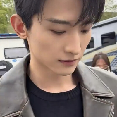 霜雪不问悲与喜