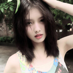 是否能像一棵树一样坚毅又盎然