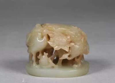 元代 玉帽顶
观复博物馆藏
