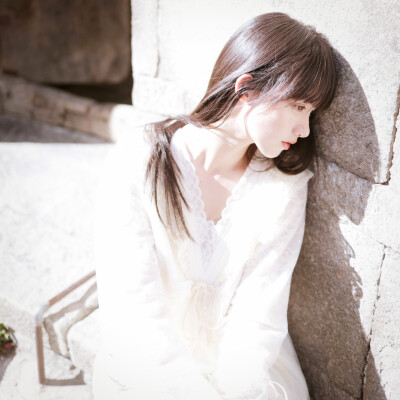 女头
二传头像注明出处