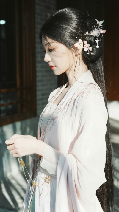 成何体统 谢永儿 胡意璇