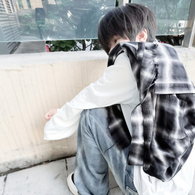 男头
二传头像注明出处