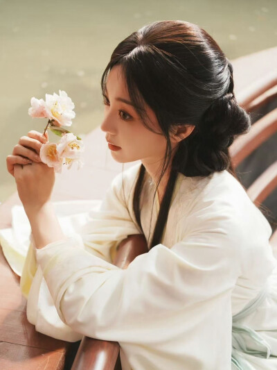 成何体统 谢永儿 胡意璇