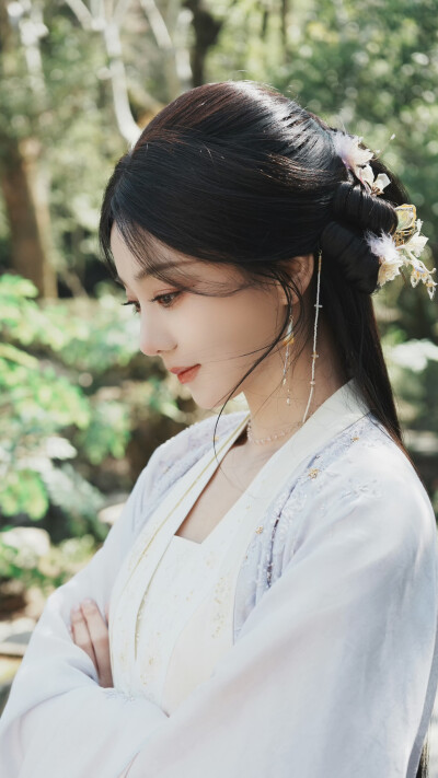 成何体统 谢永儿 胡意璇