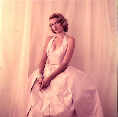 格蕾丝·凯利，1953年。 ​​​