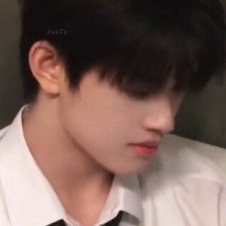 你们谁微信或支付宝有钱？ 我拿新年快乐和你换