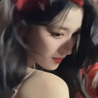 美人赠我金错刀