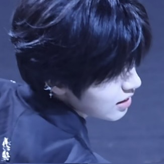 我年少，你缥缈