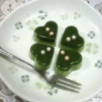 四叶草背景图 绿色系背景图