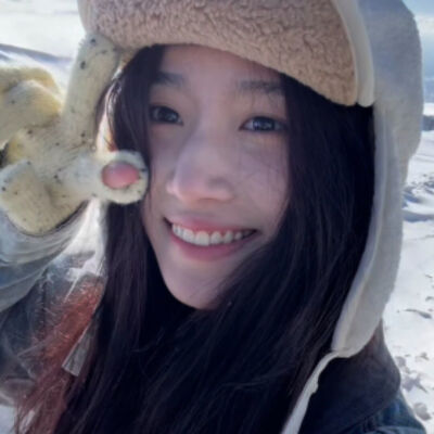 把我心都搞乱了就知道在那里萌萌的笑