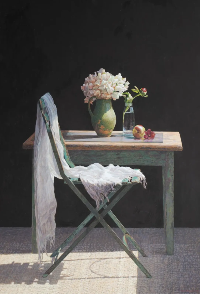 科林·弗雷泽（1956年生于英国格拉斯哥）是一位卓越的蛋彩堪培拉（egg tempera）画家，以细腻的光影效果与情绪氛围而闻名，现长期定居瑞典伦德，并活跃于欧美多个艺术市场。