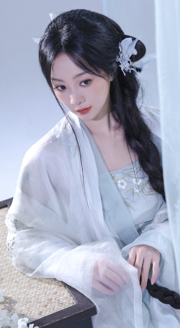 胡意旋《成何体统》谢永儿