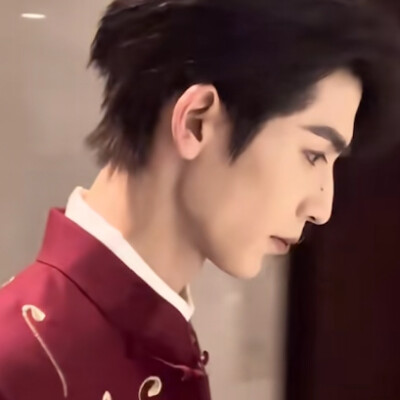 萌的小女子悠哉悠哉