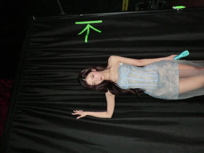 lia_loves___​​​