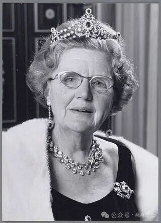 荷兰女王朱莉安娜