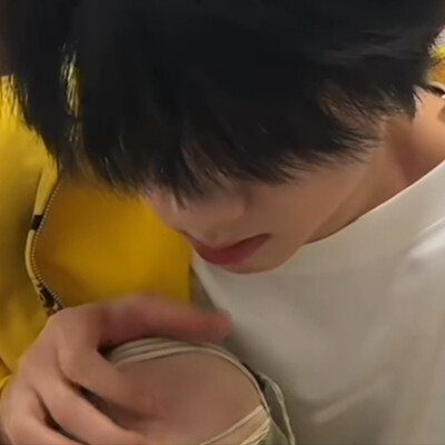 一点肘哥，给我闺蜜截的