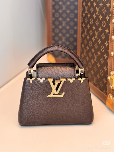 图源水印，侵删