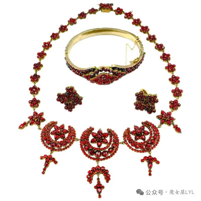 波西米亚石榴石项链手链耳环，维多利亚时代，博物馆品质