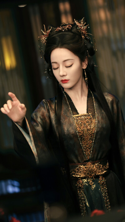 白日提灯 贺思慕 迪丽热巴