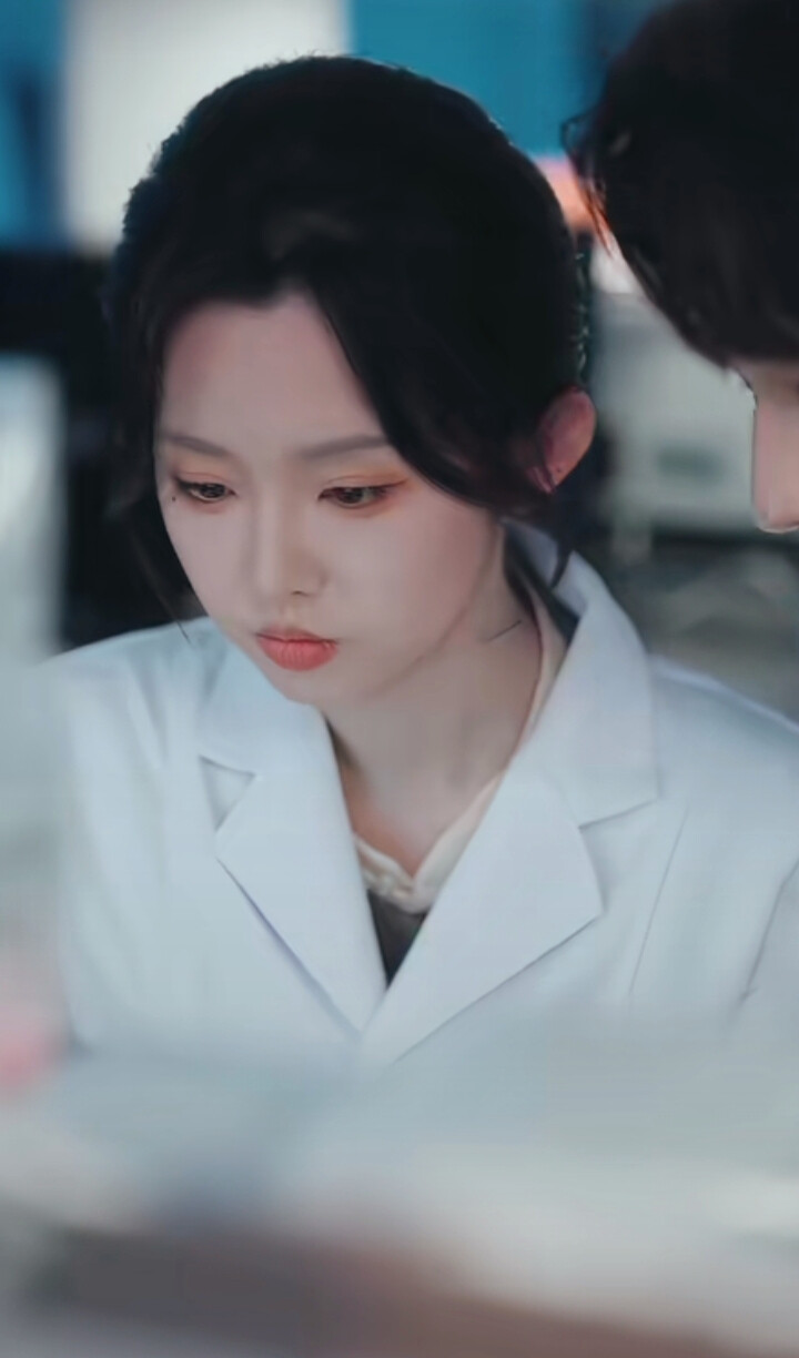 李柯以｜十八岁太奶奶驾到之重整家族荣耀第四部｜容遇