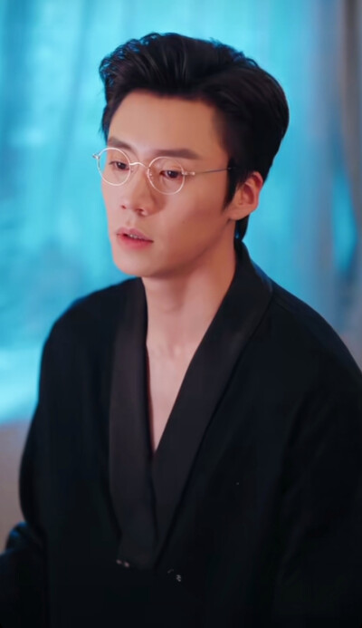 蔡欣洋｜十八岁太奶奶驾到之重整家族荣耀