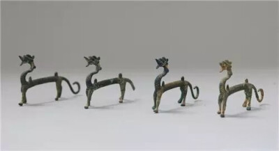 唐代 铜鎏金行龙
观复博物馆藏
