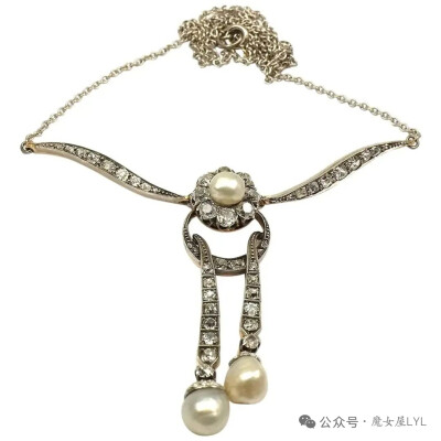 爱德华时代 2.6 克拉钻石和天然珍珠领结项链，约 1910 年