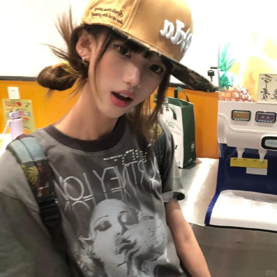 时针走过一个圈 我们又向前