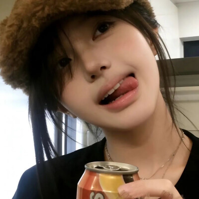 ʟsᴜɴɪᴄᴏʀɴ