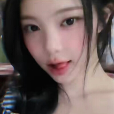 我妹妹她真的很厉害，是高手高手糕糕手打遍天下无敌手，如果可以，请尊称她为妹妹神，谢谢！