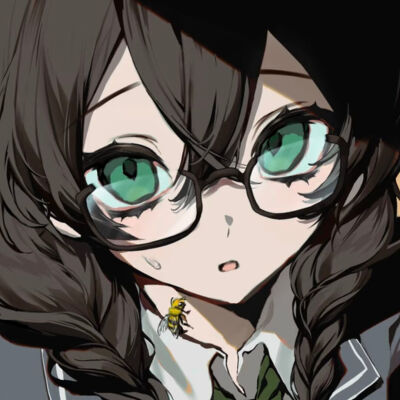 麻花辫眼镜妹咋那么萌