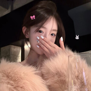 女头