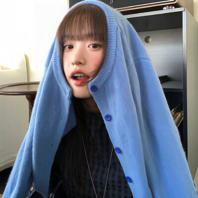 ❤️星星贩卖所❤️＃生命力女生头像 ​​​＃Wechat氛围感女头＃夏日头像＃自由感＃自然系＃蝴蝶女孩头像＃艺术感头像＃胶片感头像＃复古＃棕色系