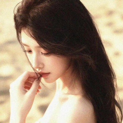 ❤️星星贩卖所❤️＃生命力女生头像 ​​​＃Wechat氛围感女头＃夏日头像＃自由感＃自然系＃蝴蝶女孩头像＃艺术感头像＃胶片感头像＃复古＃棕色系