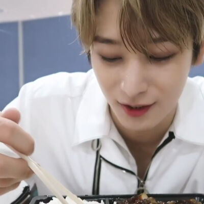 我总扮演对皮出嫁前的打发时间之人