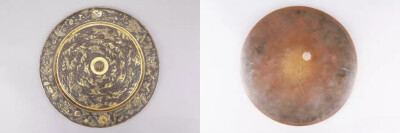 明代  佛八宝铜镜（背面）
观复博物馆藏
