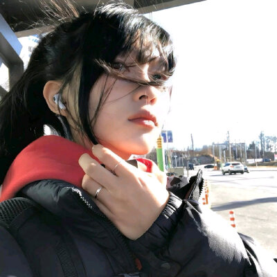 ❤️星星贩卖所❤️＃生命力女生头像 ​​​＃Wechat氛围感女头＃夏日头像＃自由感＃自然系＃蝴蝶女孩头像＃艺术感头像＃胶片感头像＃复古＃棕色系